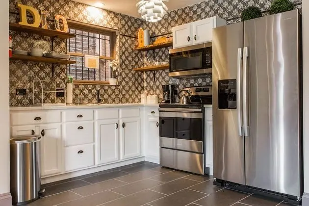 Chic 3 BR CONDO