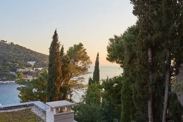 Apart Daire (Luxury Two Bedroom Apartment with Sea)