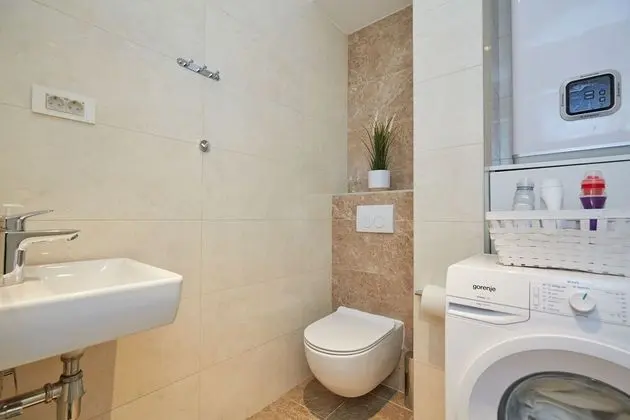 Apart Daire (Luxury Two Bedroom Apartment with Sea)