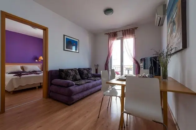 Comfort Apart Daire, 2 Yatak Odası, Balkon, Liman Manzaralı