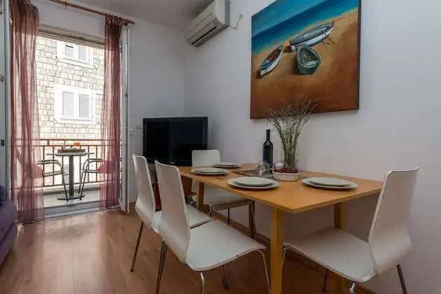 Comfort Apart Daire, 2 Yatak Odası, Balkon, Liman Manzaralı