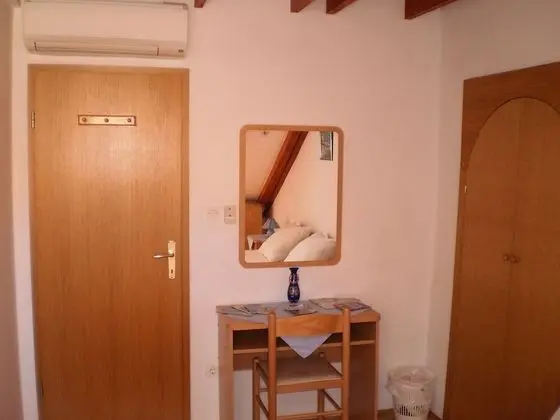 Comfort Tek Büyük veya İki Ayrı Yataklı Oda