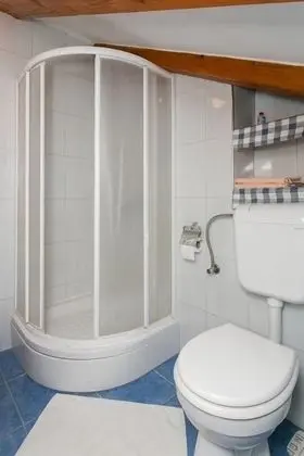 Comfort Tek Büyük veya İki Ayrı Yataklı Oda