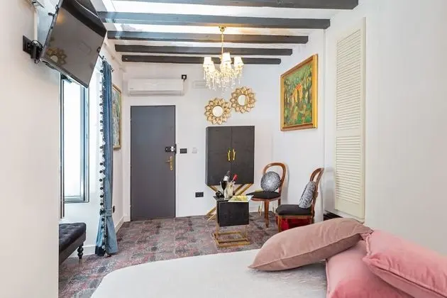 Superior Double Room Ground Floor (Zamanjina 12)