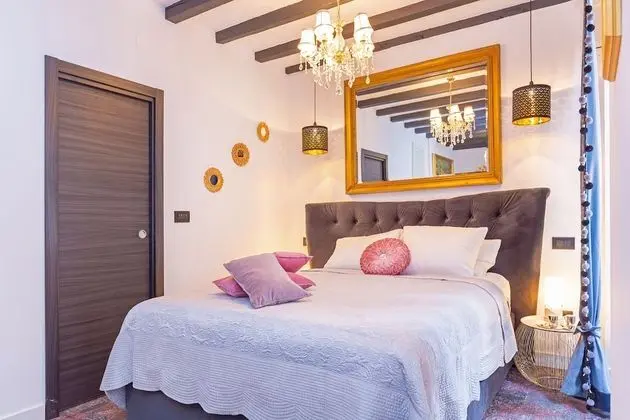 Superior Double Room Ground Floor (Zamanjina 12)