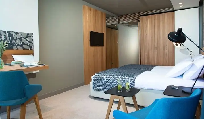 Deluxe Tek Büyük veya İki Ayrı Yataklı Oda, Balkon, Deniz Manzaralı