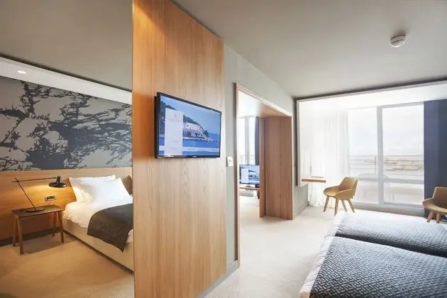 Junior Suite, Balcony, Sea View with festive buffet dinner on New Year's Eve