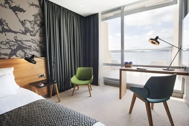 Superior Tek Kişilik Oda, Balkon, Deniz Manzaralı