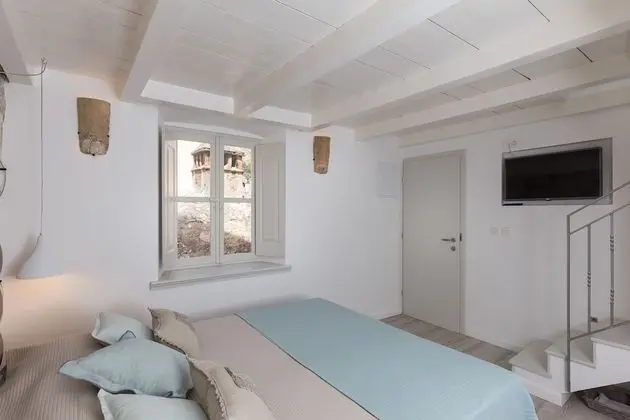 Comfort Tek Büyük Yataklı Oda