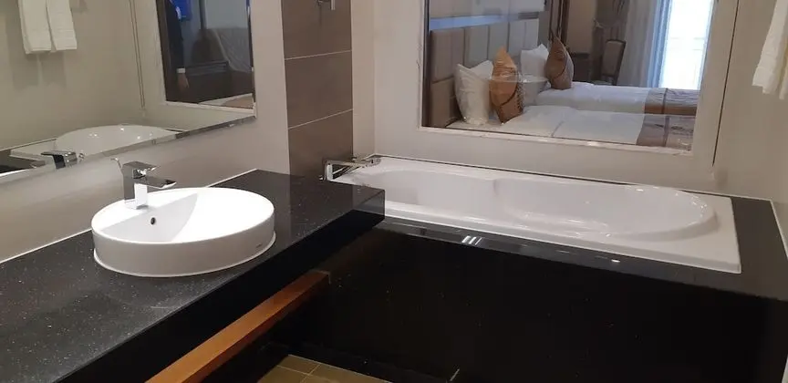 Deluxe İki Ayrı Yataklı Oda, Balkon, Tepe Manzaralı