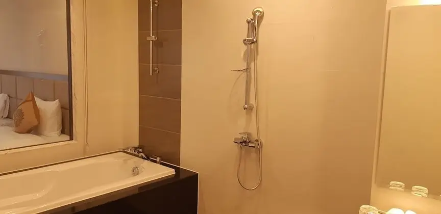 Junior İki Ayrı Yataklı Oda, Balkon, Şehir Manzaralı