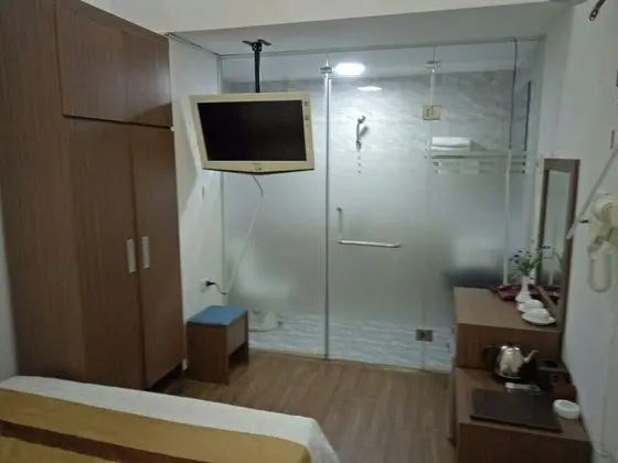 Standard Tek Büyük Yataklı Oda