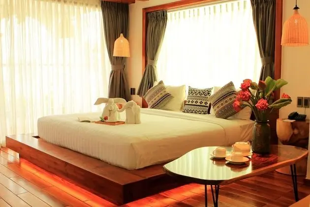 Executive Stüdyo, Balkon, Şehir Manzaralı