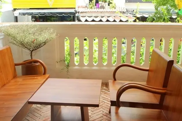 Executive Stüdyo, Balkon, Şehir Manzaralı