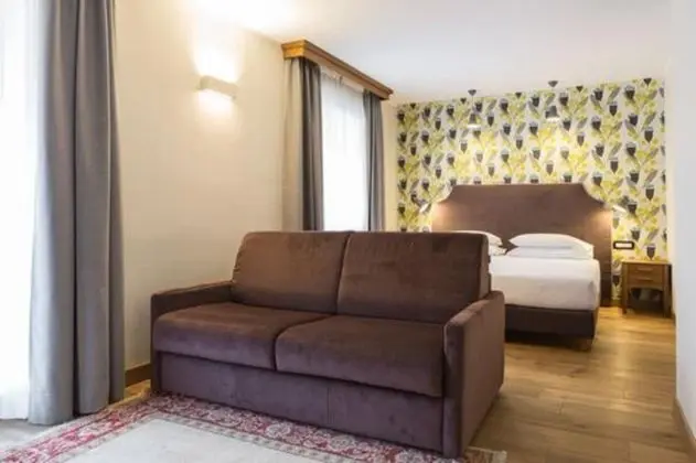 Deluxe Tek Büyük veya İki Ayrı Yataklı Oda, Balkon