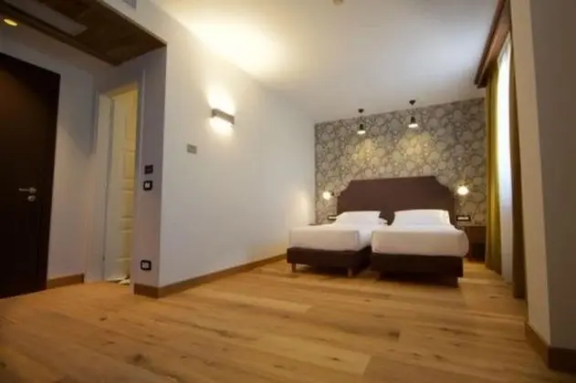 Deluxe Tek Büyük veya İki Ayrı Yataklı Oda, Balkon