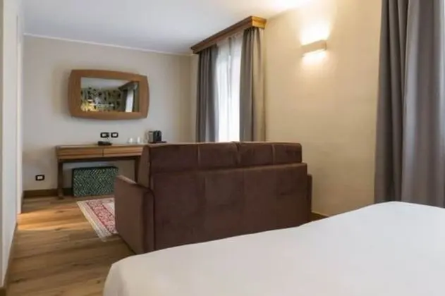 Deluxe Tek Büyük veya İki Ayrı Yataklı Oda, Balkon