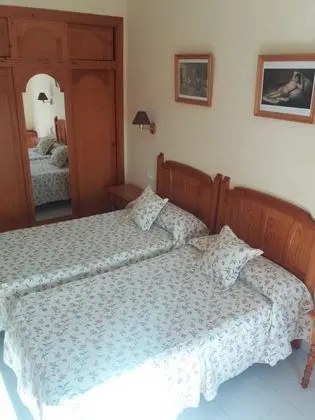 Tek Büyük veya İki Ayrı Yataklı Oda