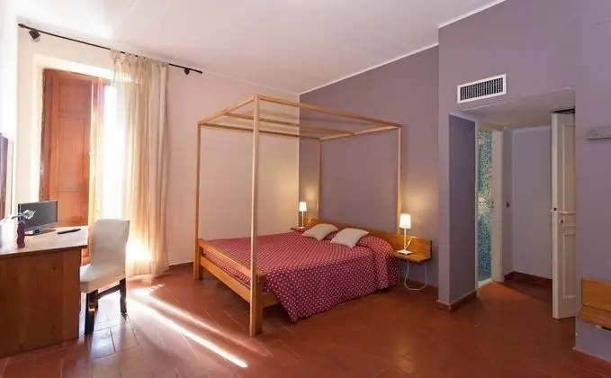 Tek Büyük Yataklı Oda, Balkon, Deniz Manzaralı