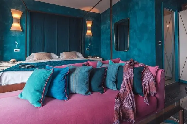 Junior Tek Büyük Yataklı Oda, 1 En Büyük (King) Boy Yatak, Deniz Manzaralı, Denize Bakan