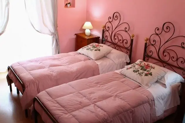 Tek Büyük veya İki Ayrı Yataklı Oda, Özel Banyo