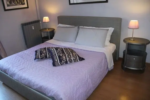 Tek Büyük Yataklı Oda, Ortak Banyo