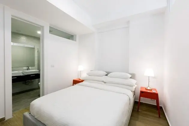 Deluxe Privilege Suite - Beach Club Access