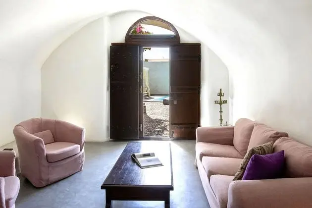 Grand Four Bedroom Villa with Private Pool