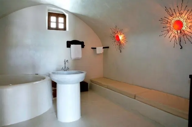 Grand Four Bedroom Villa with Private Pool