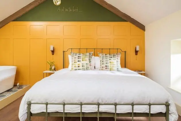 Luxury Kır Evi, Banyolu/Duşlu (The Duchy Barn)