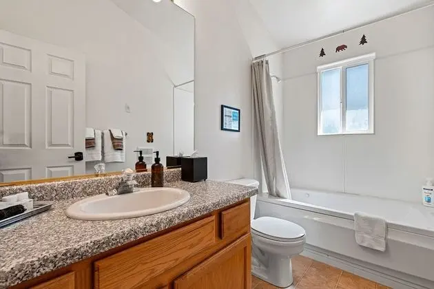 2 Bedroom Cabin, 2 Queen Beds, Non Smoking