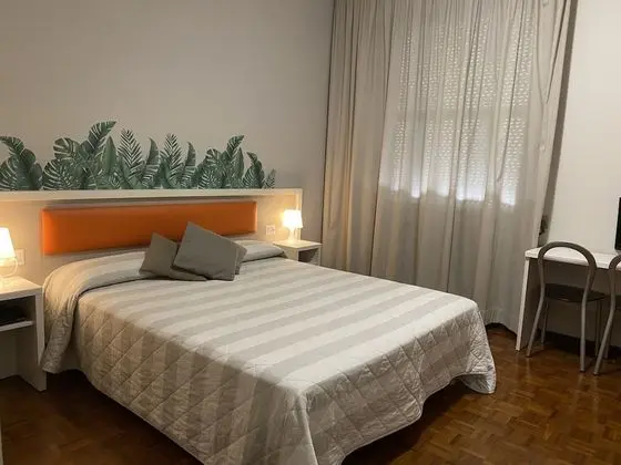 Tek Büyük Yataklı Oda, Banyolu/Duşlu, Ek Bina (Via Boscovich 55)
