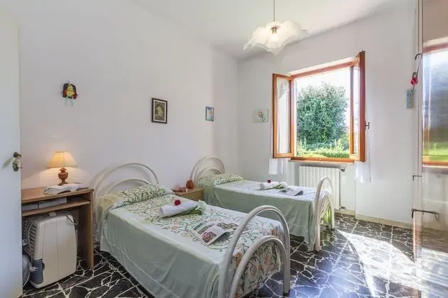 Family Apart Daire, Birden Çok Yatak, Bahçeli (Due Pini Stradella)