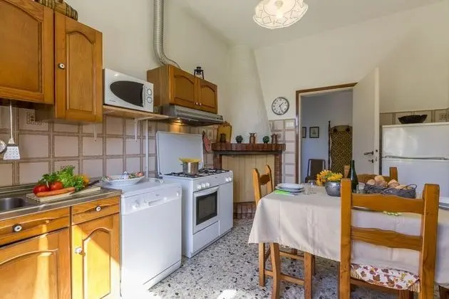 Family Apart Daire, Birden Çok Yatak, Bahçeli (Due Pini Stradella)