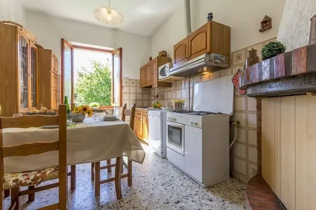 Family Apart Daire, Birden Çok Yatak, Bahçeli (Due Pini Stradella)