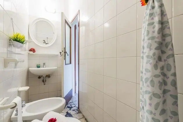 Family Apart Daire, Birden Çok Yatak, Bahçeli (Due Pini Stradella)