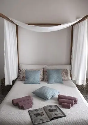 Luxury Tek Büyük Yataklı Oda, Balkon, Deniz Manzaralı