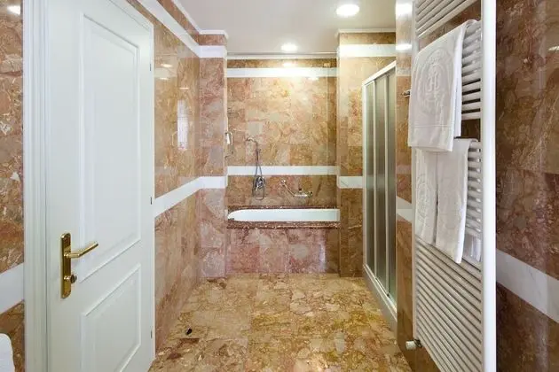 Standard Tek Büyük Yataklı Oda, Balkon