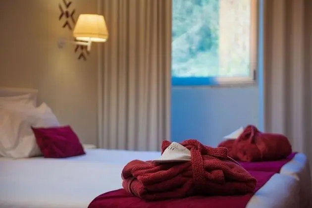 Superior Tek Büyük veya İki Ayrı Yataklı Oda