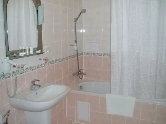 Superior Tek Büyük Yataklı Oda