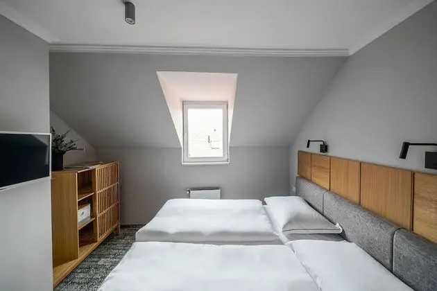 Standard Tek Büyük veya İki Ayrı Yataklı Oda