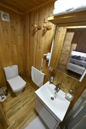 Standart Oda, Şehir veya Dağ Manzaralı, Balkonlu