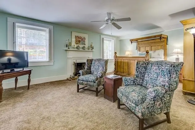 Magnolia Room