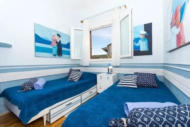 Apart Daire (Duga - beachfront & seaview - A1(4+1))
