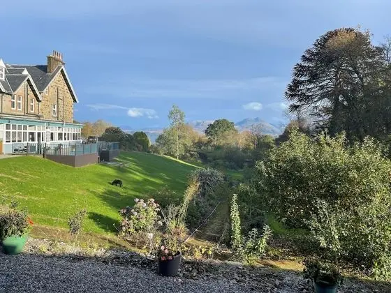 Superior Kır Evi