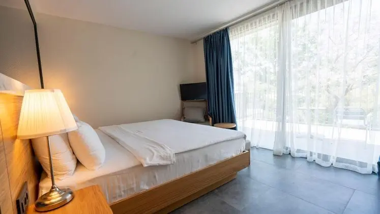 https://images.etstur.com/files/images/hotelImages/TR/209474/l/Duja-Bodrum-Oda-357058.jpg