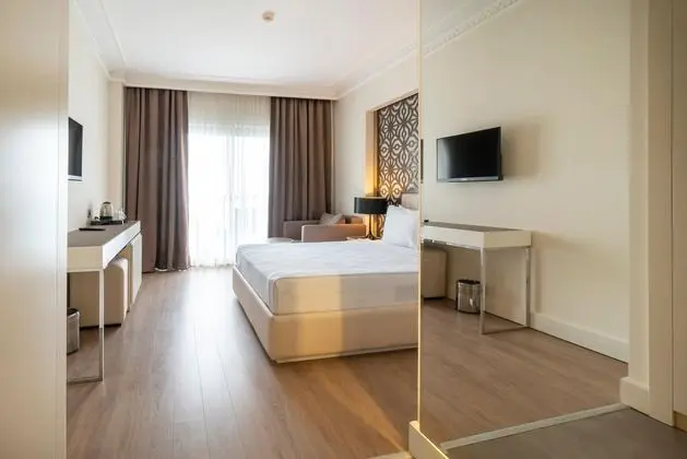 https://images.etstur.com/files/images/hotelImages/TR/216583/l/Duja-Didim-Oda-365755.jpg