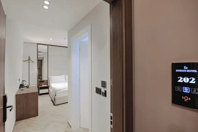 Tek Büyük Yataklı Oda, 1 Çift Kişilik Yatak