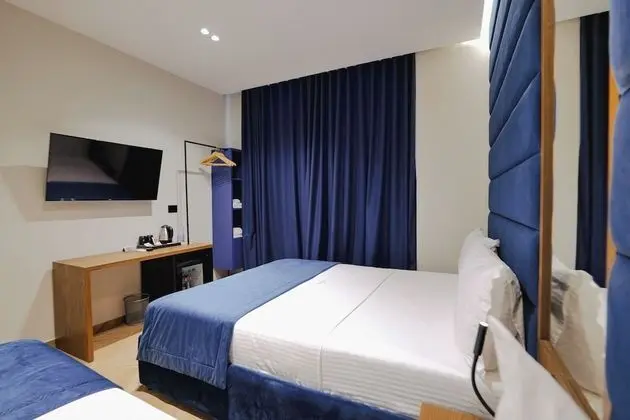 Üç Kişilik Oda, Birden Çok Yatak, Bahçe Manzaralı