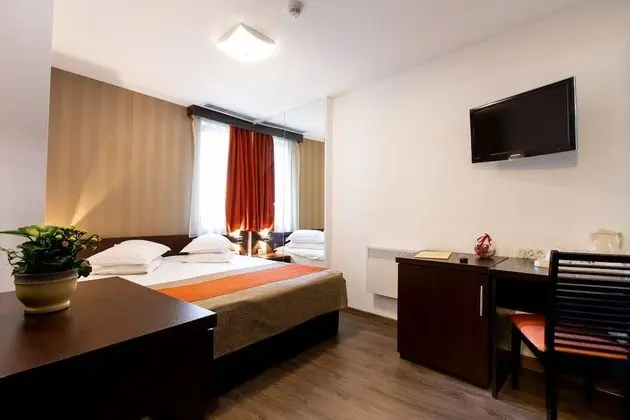 Economy Tek Büyük Yataklı Oda